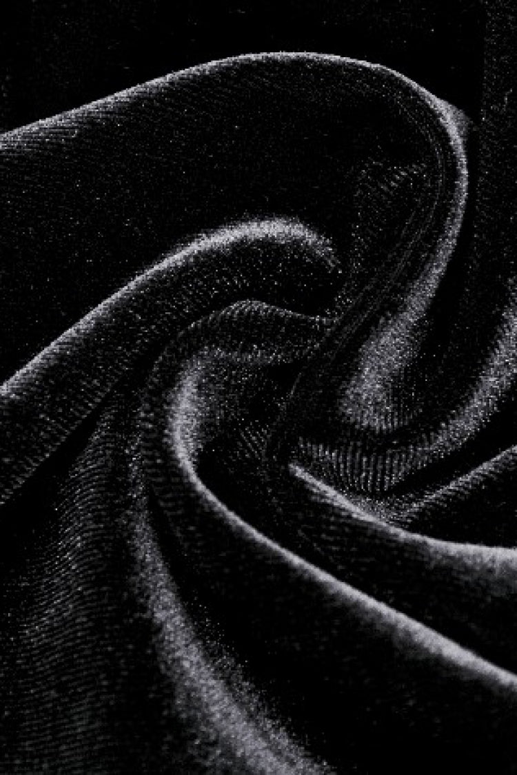 Black Long Puff Flared Sleeves Ruffled Lace Spliced Velvet Women's Gothic Cape