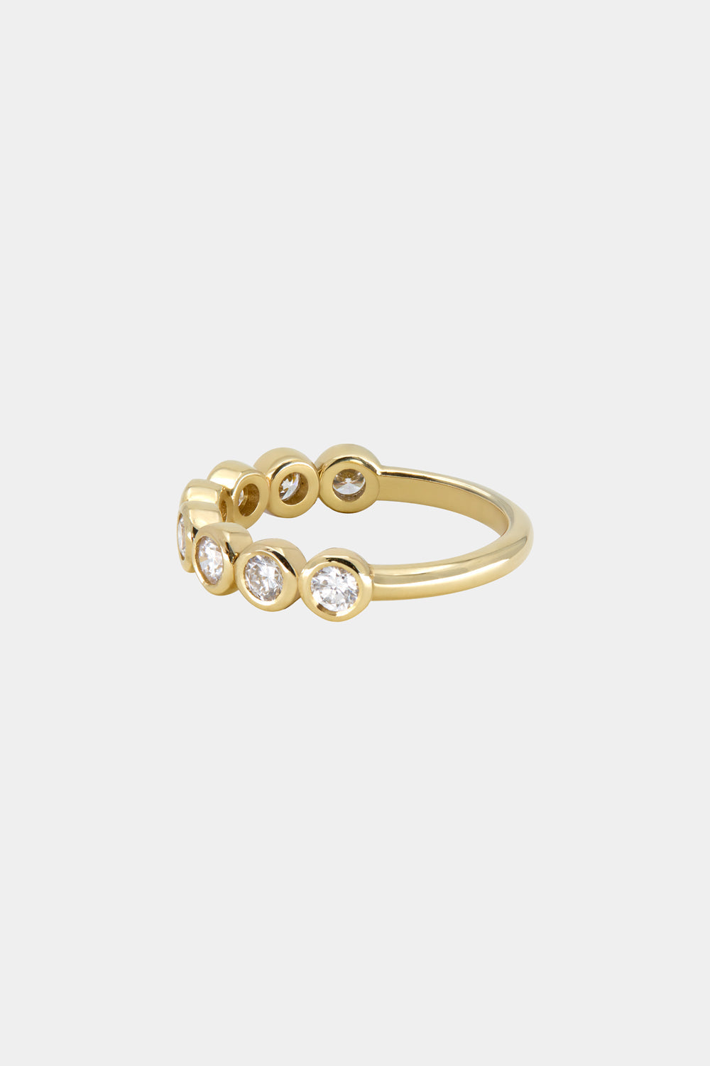 Round Diamond Bezel Band | 18K Yellow Gold