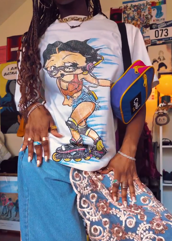 Betty Blades 90's Vintage Washed White T-Shirt