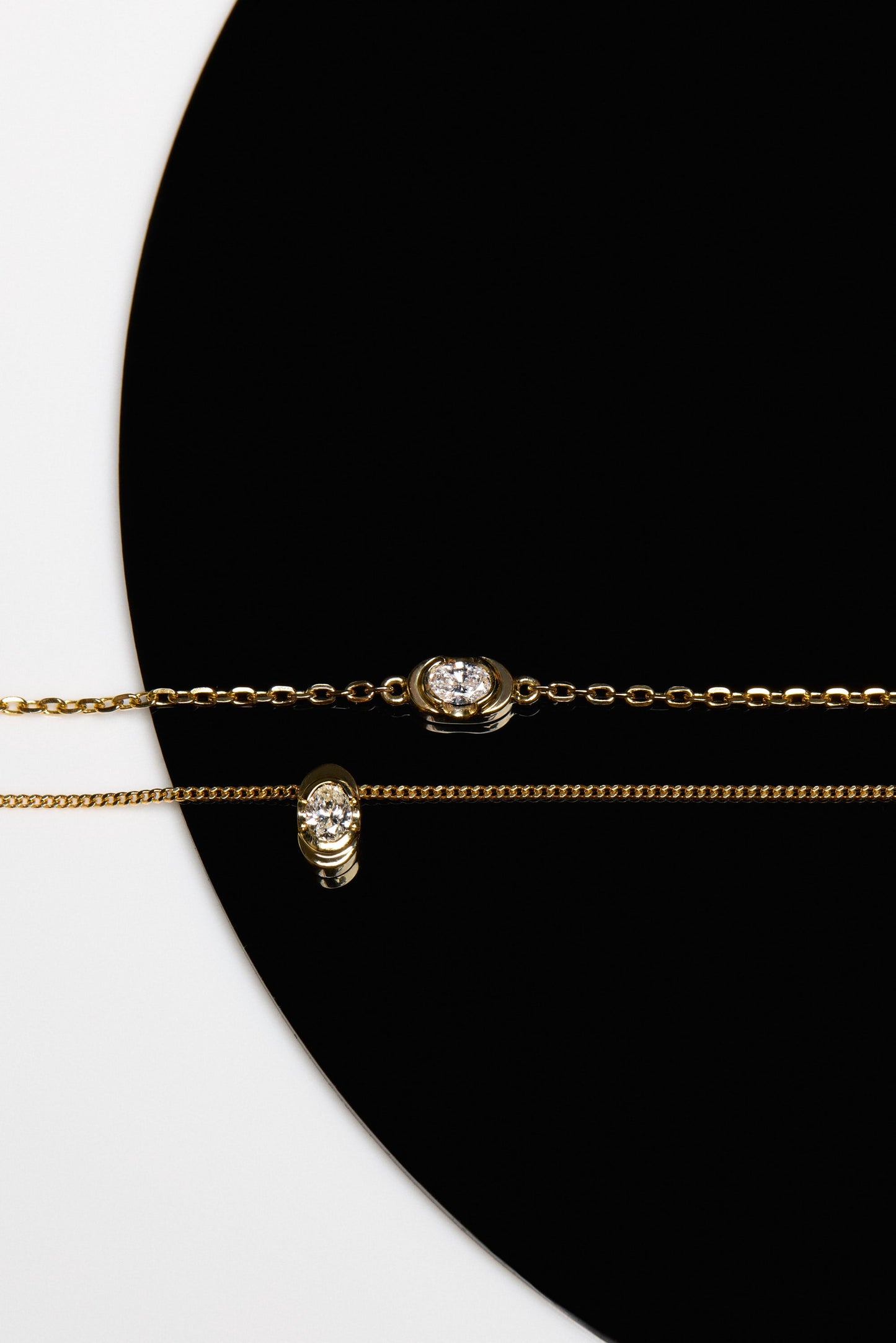 Mini Oval Diamond Necklace | White Gold