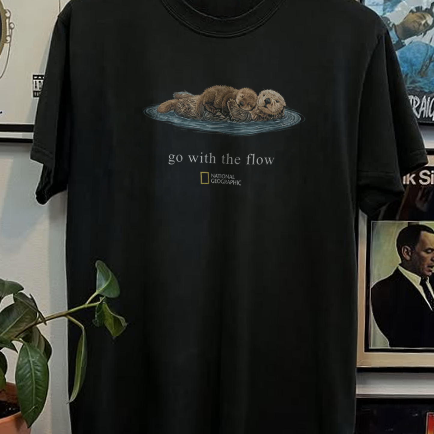 Nat Geo Go With The Flow Washed Black tee