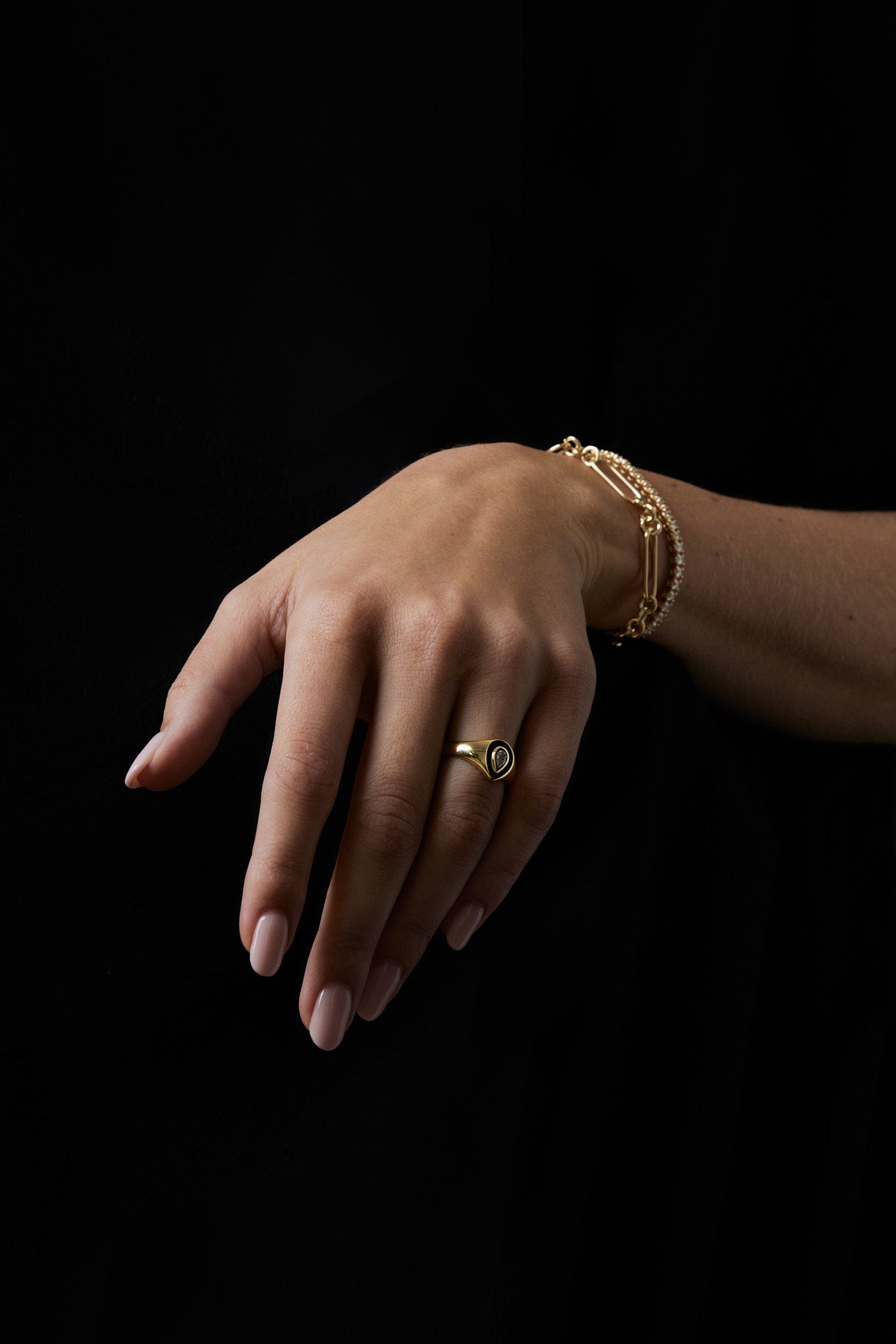 Pear Diamond Signet Ring | Yellow Gold