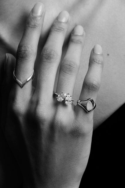 Marquise Signet Ring | White Gold