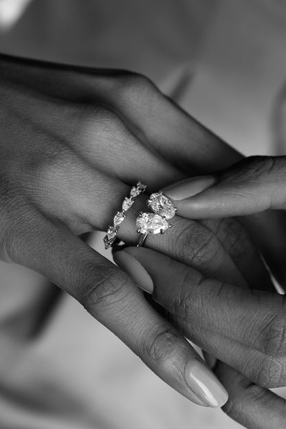 Pear Diamond Ring | 18K White Gold