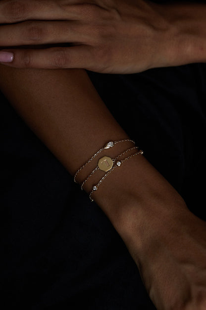 Letter Bracelet | 9K Yellow Gold