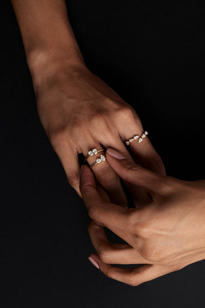 Marquise Diamond and Round Emerald Toi Et Moi Ring | 18K Yellow Gold