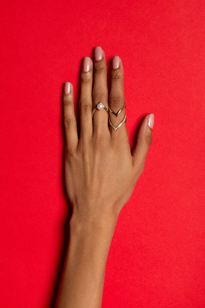 En Pointe Pearl Ring | Silver