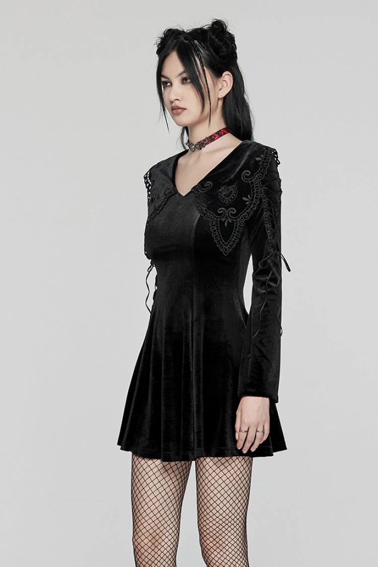 Black Doll Collar Long Sleeves Gradient Embroidery Women's Gothic Prom Dress