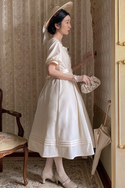 Apricot [Random Thoughts] Square Collar Short Sleeves Ruffle Classic Vintage Elegant Lolita Dress
