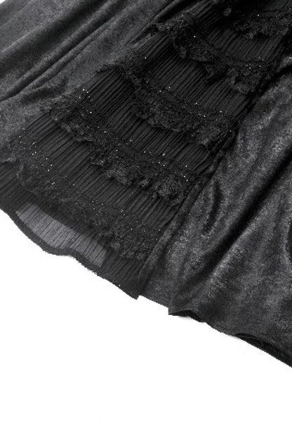 Black Lace Square Collar Short Puff Sleeves Lace-Up Ruched Women's Gothic Wedding Dress