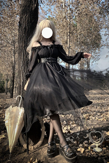 Black Long Sleeves Ruffle Bowknot Stitching Lace Gothic Plus Size Lolita Dress