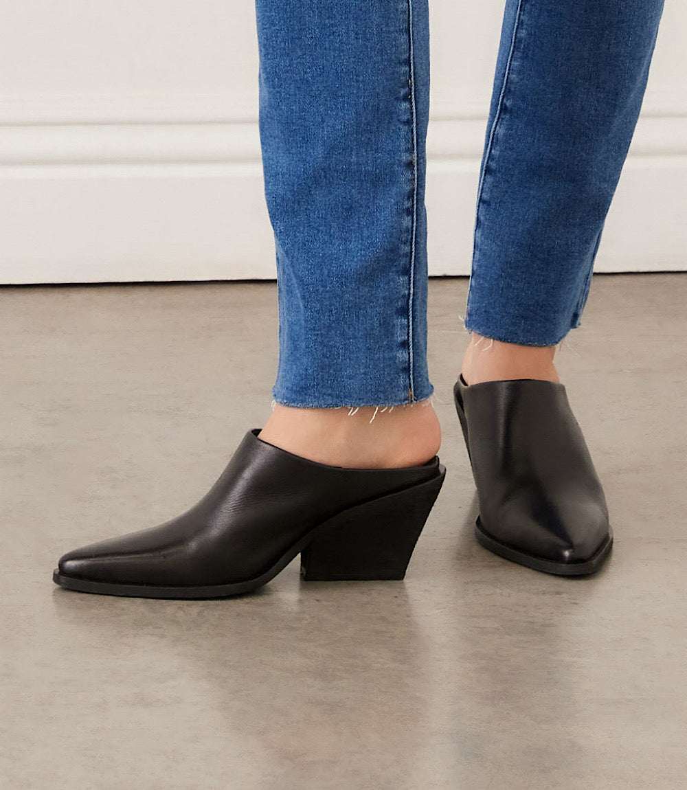 Seychelles Morning Joe Mule Boots