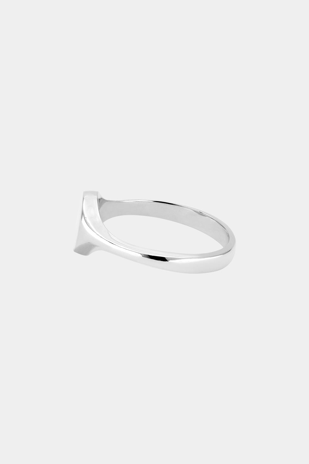 Mini Oval Signet Ring | White Gold