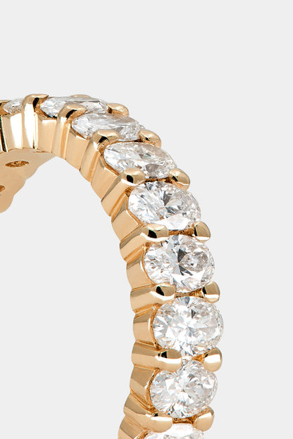 Oval Diamond Eternity Ring | 18K Gold