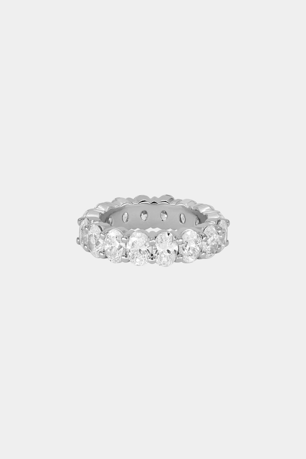 Oval Diamond Eternity Ring | 18K Gold