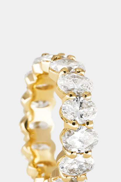 Oval Diamond Eternity Ring | 18K Gold