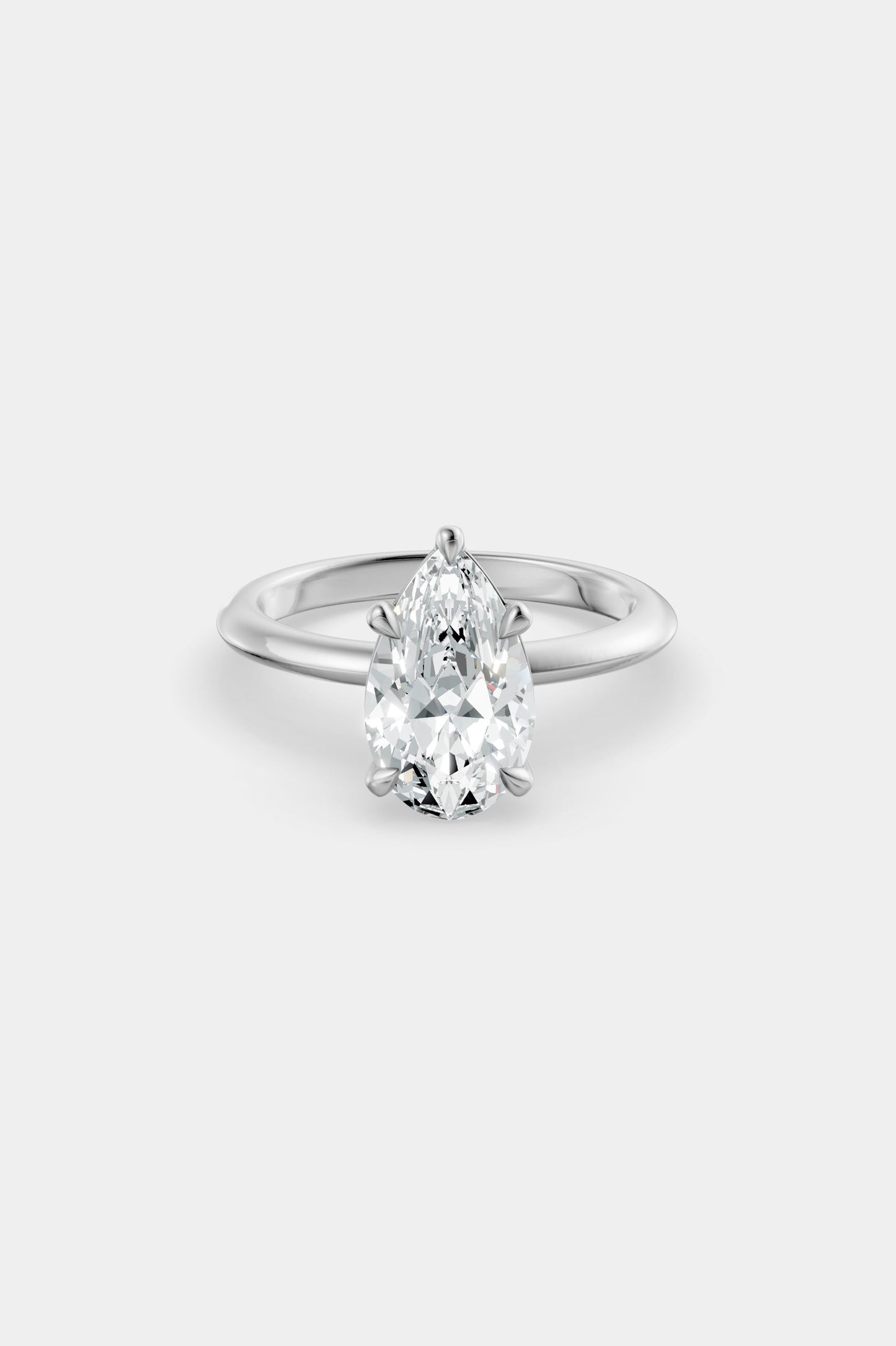 Diamond Solitaire Ring | Gwen Band