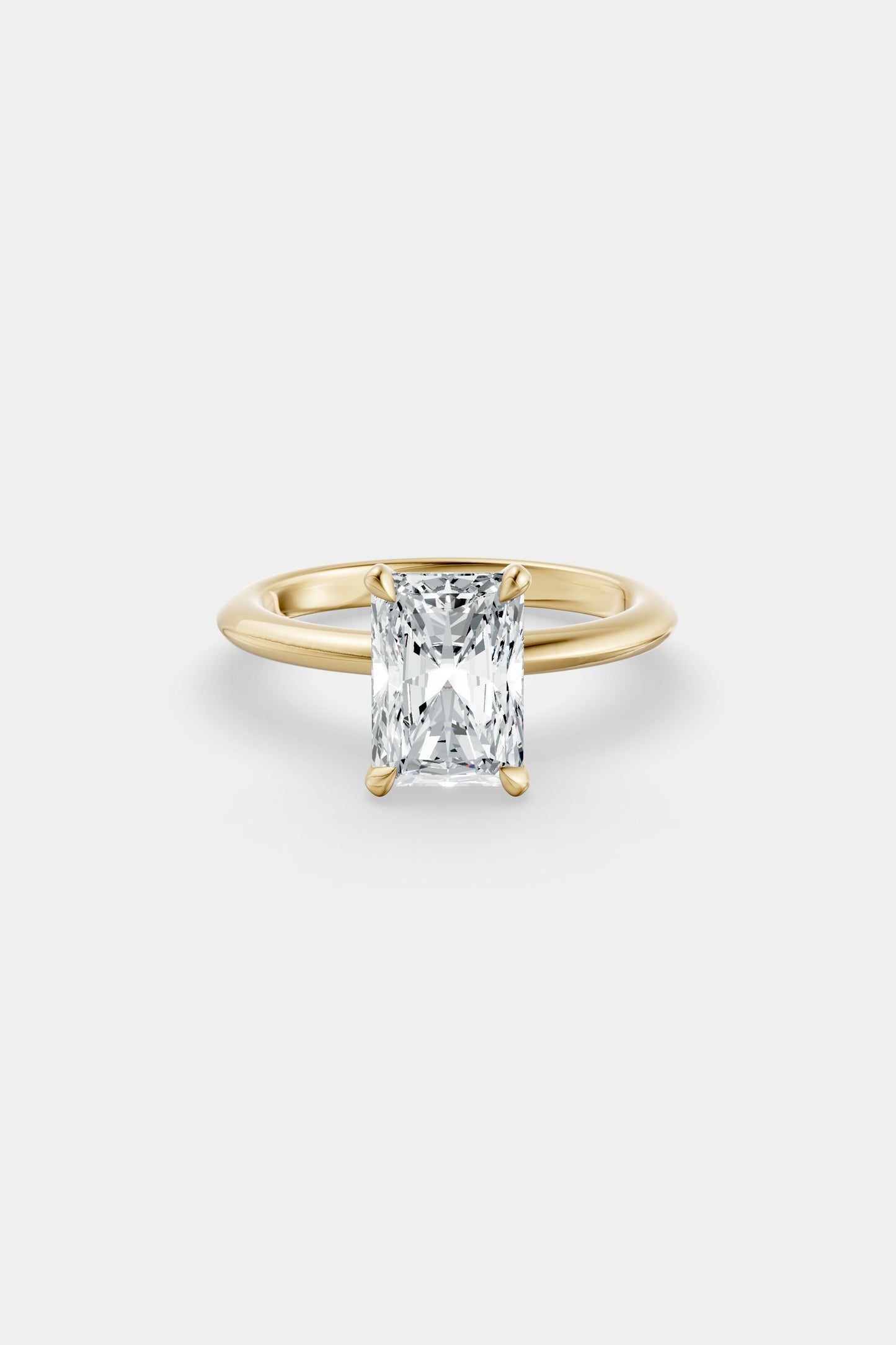 Diamond Solitaire Ring | Gwen Band