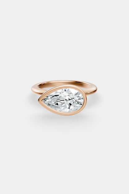 East West Diamond Bezel Solitaire Ring | Gwen Band