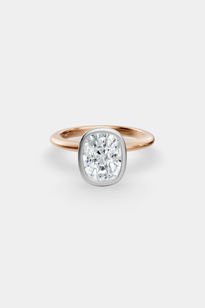 Diamond Bezel Solitaire Ring | Gwen Band