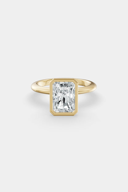 Diamond Bezel Solitaire Ring | Gwen Band