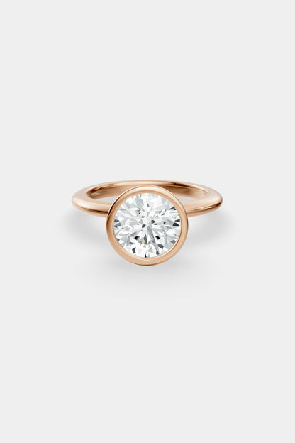Diamond Bezel Solitaire Ring | Gwen Band