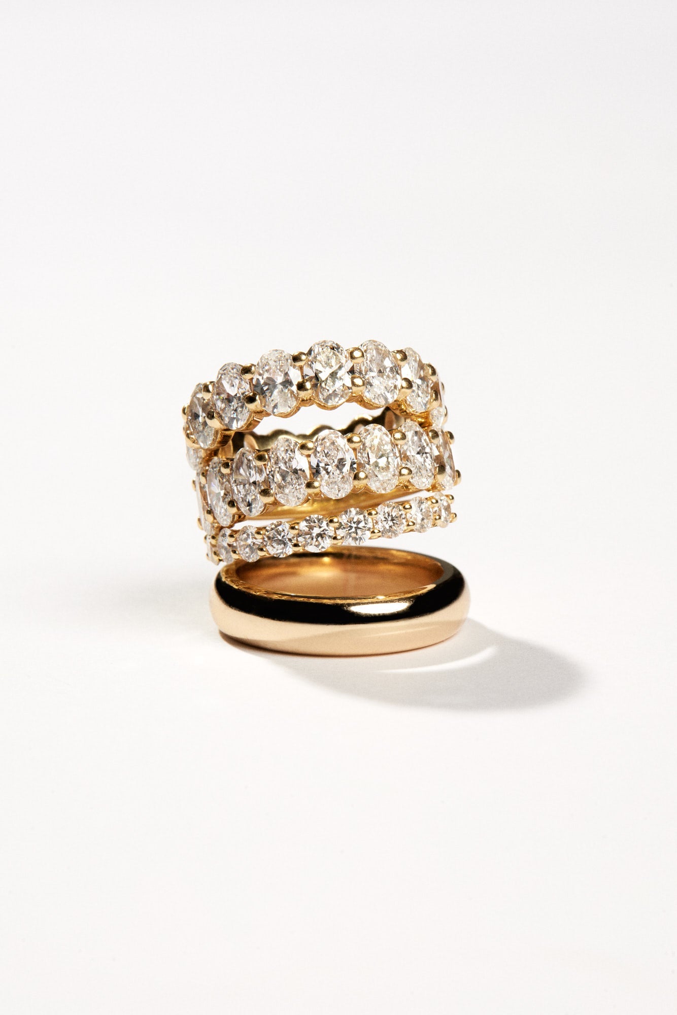 Oval Diamond Eternity Ring | 18K Gold
