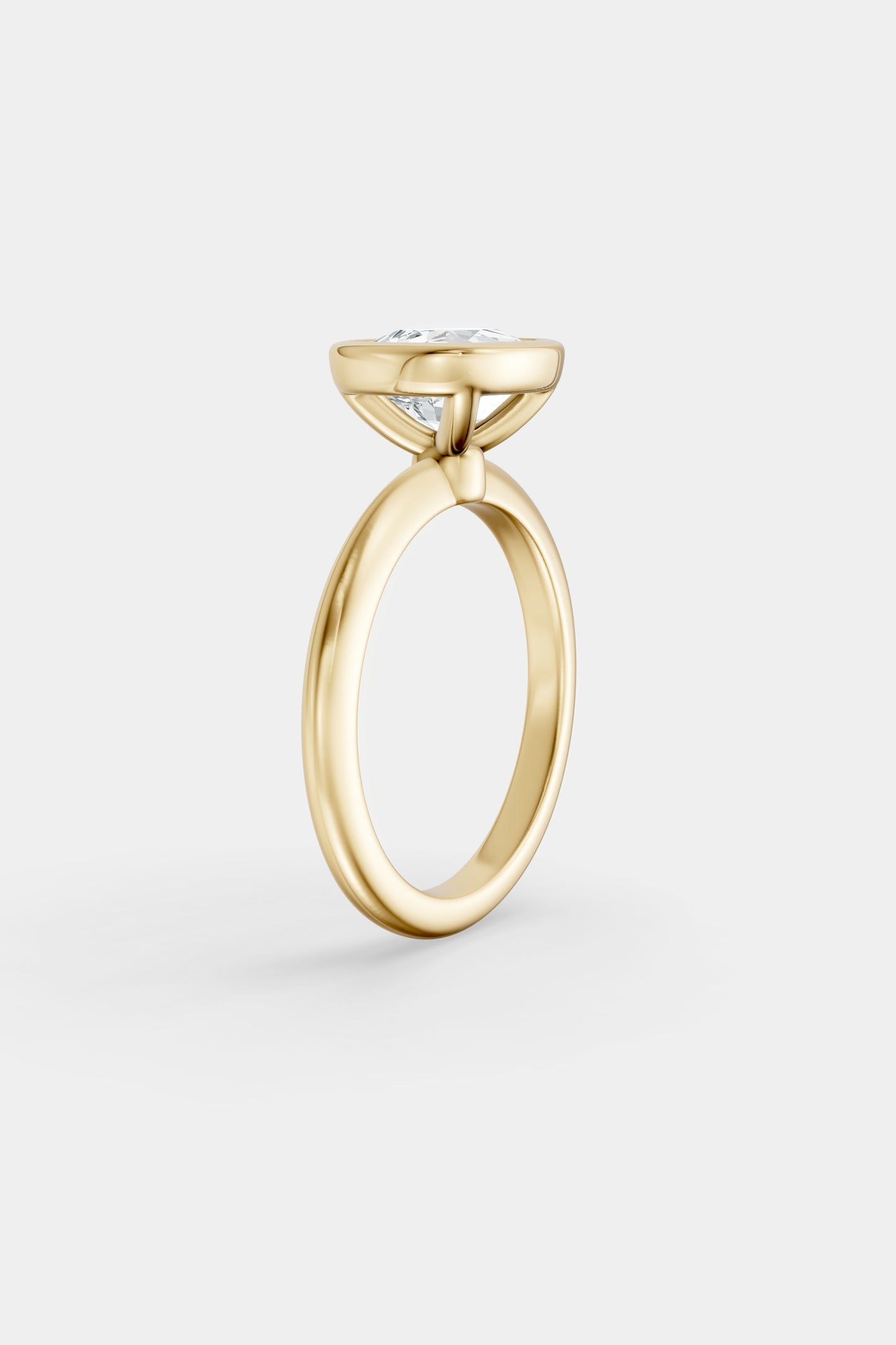 East West Diamond Bezel Solitaire Ring | Gwen Band
