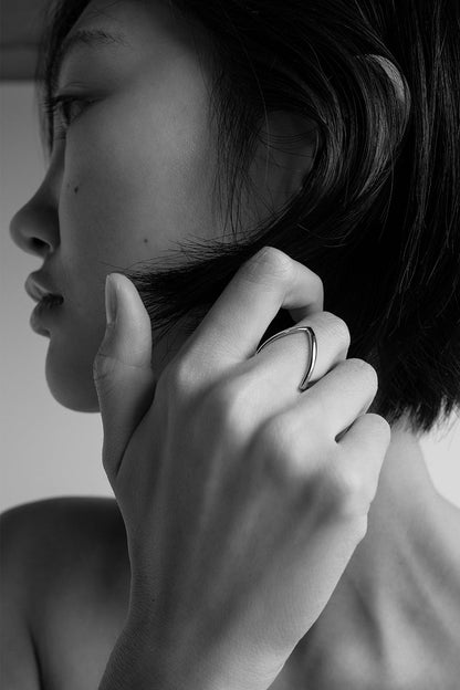 En Pointe Ring | Silver