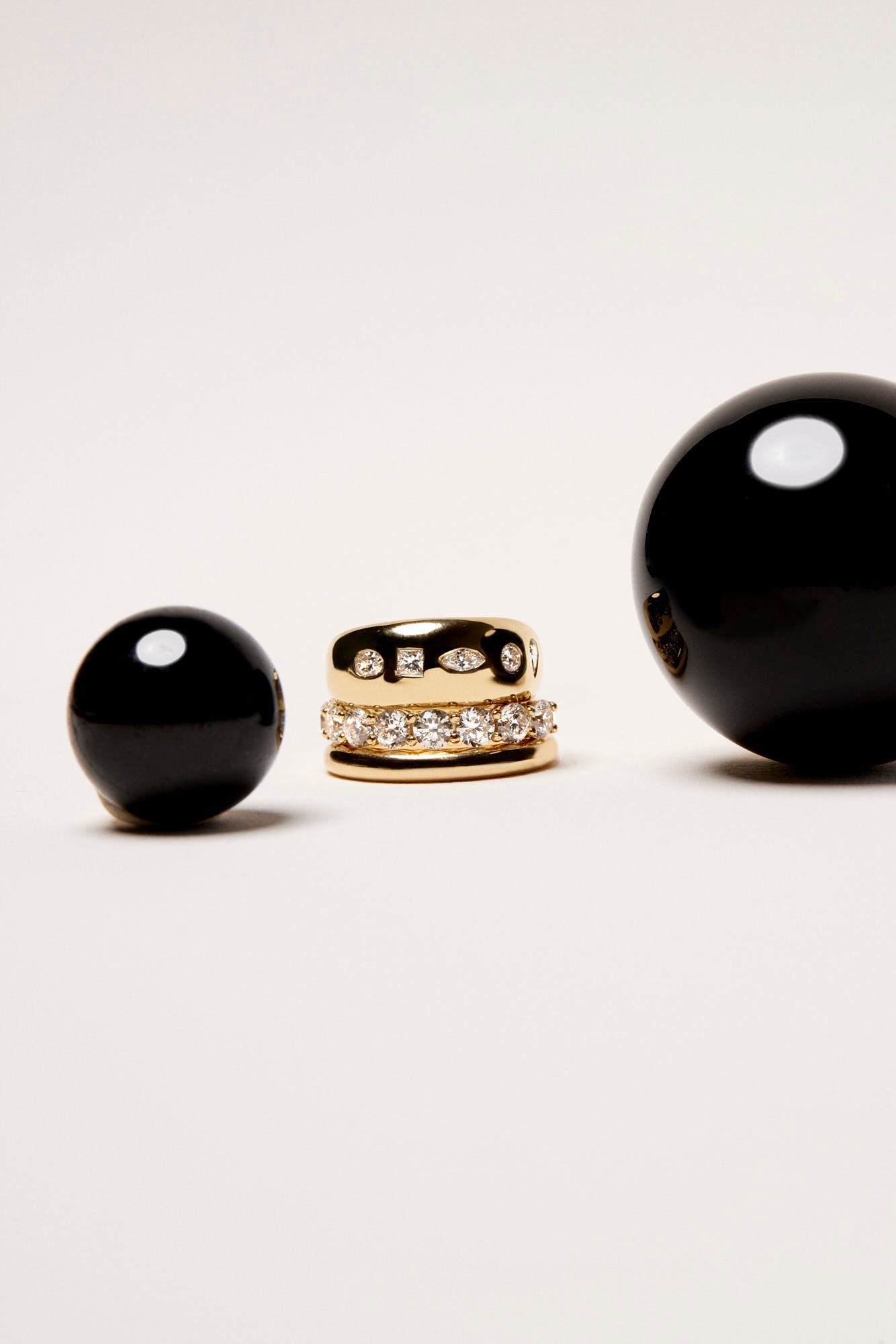 Scattered Diamond Blob Ring | 18K Yellow Gold