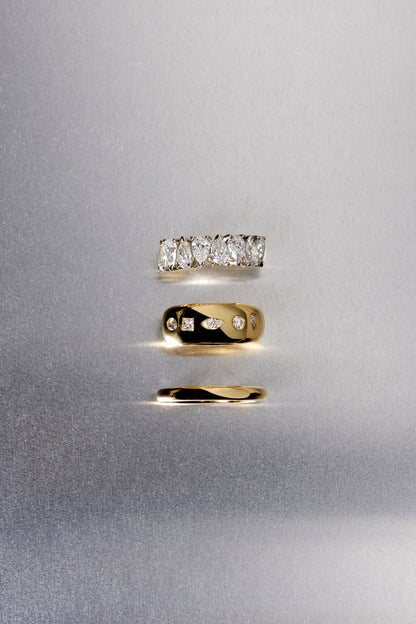 Scattered Diamond Blob Ring | 18K Yellow Gold