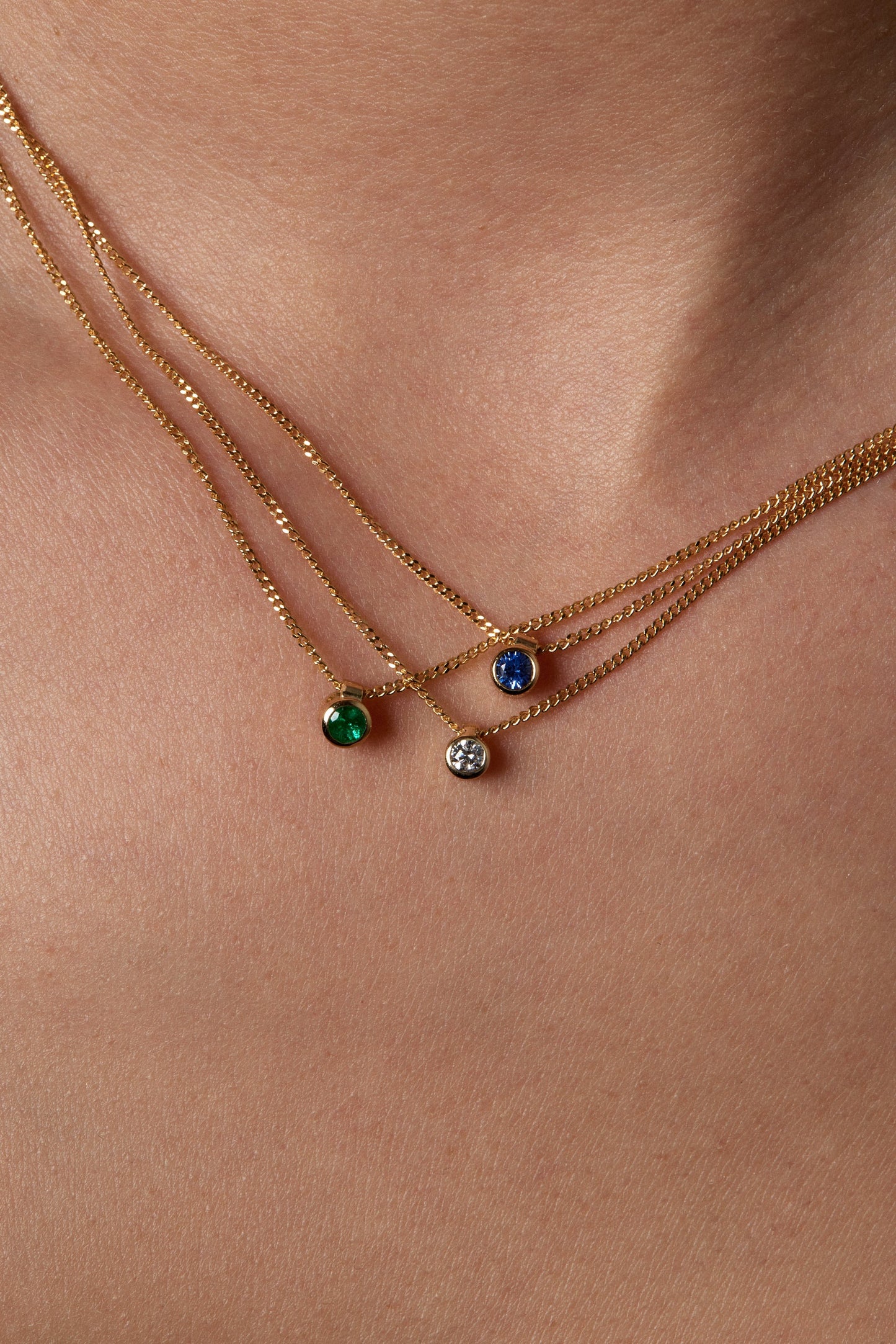 Mini Round Diamond Necklace | Gold
