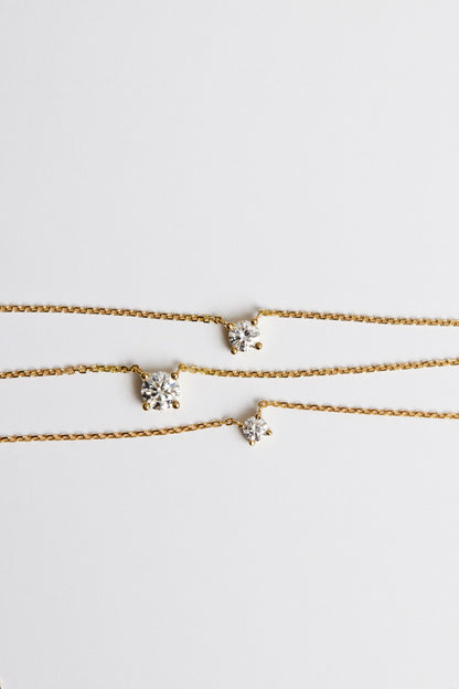 Round Diamond Necklace | 18K Gold