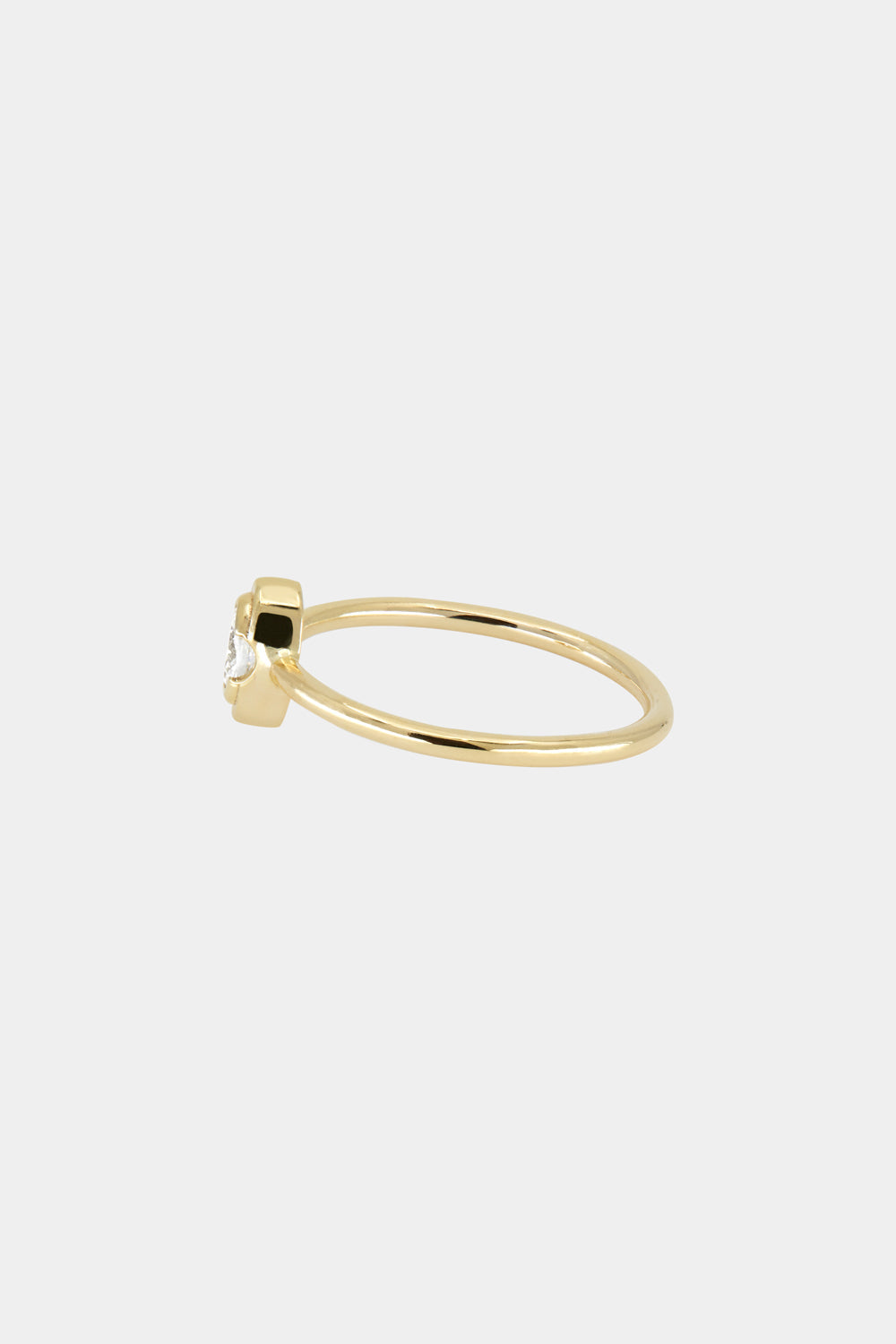 Mini Oval Diamond Ring | 9K Yellow Gold