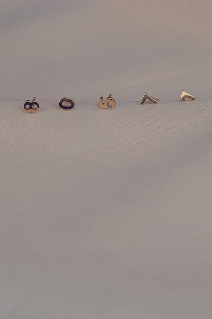 Number Stud | 9K White Gold