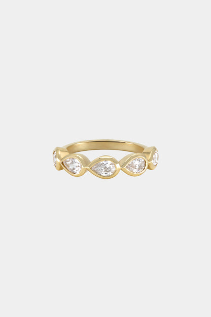Pear Diamond Bezel Band | 18K Yellow Gold