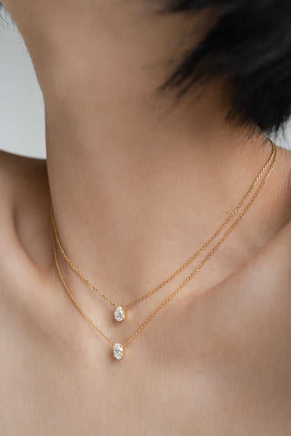 Pear Diamond Necklace | 18K Gold