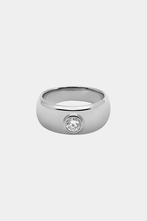 Round Diamond Bezel Blob Ring | 18K White Gold