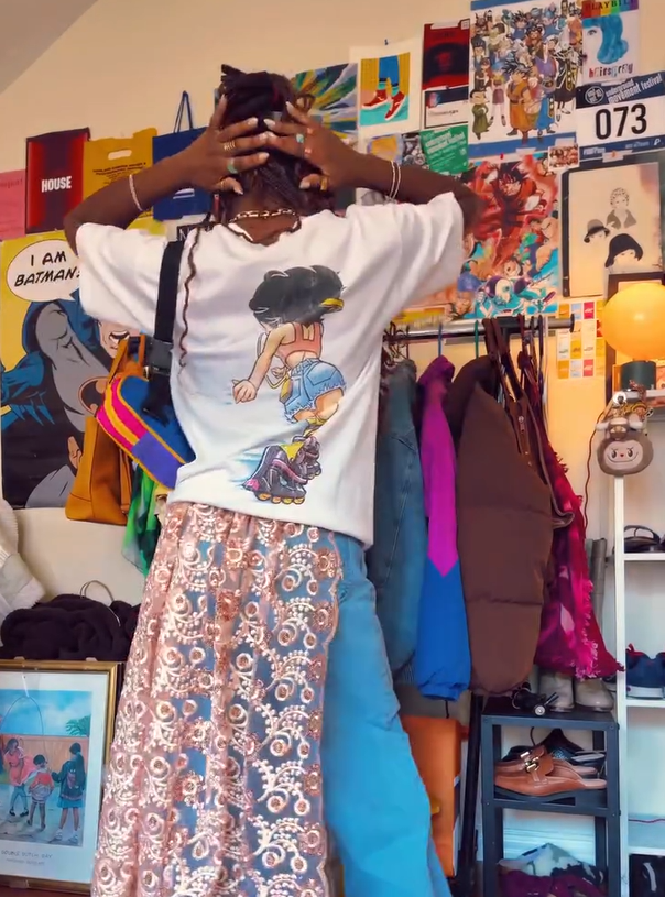 Betty Blades 90's Vintage Washed White T-Shirt