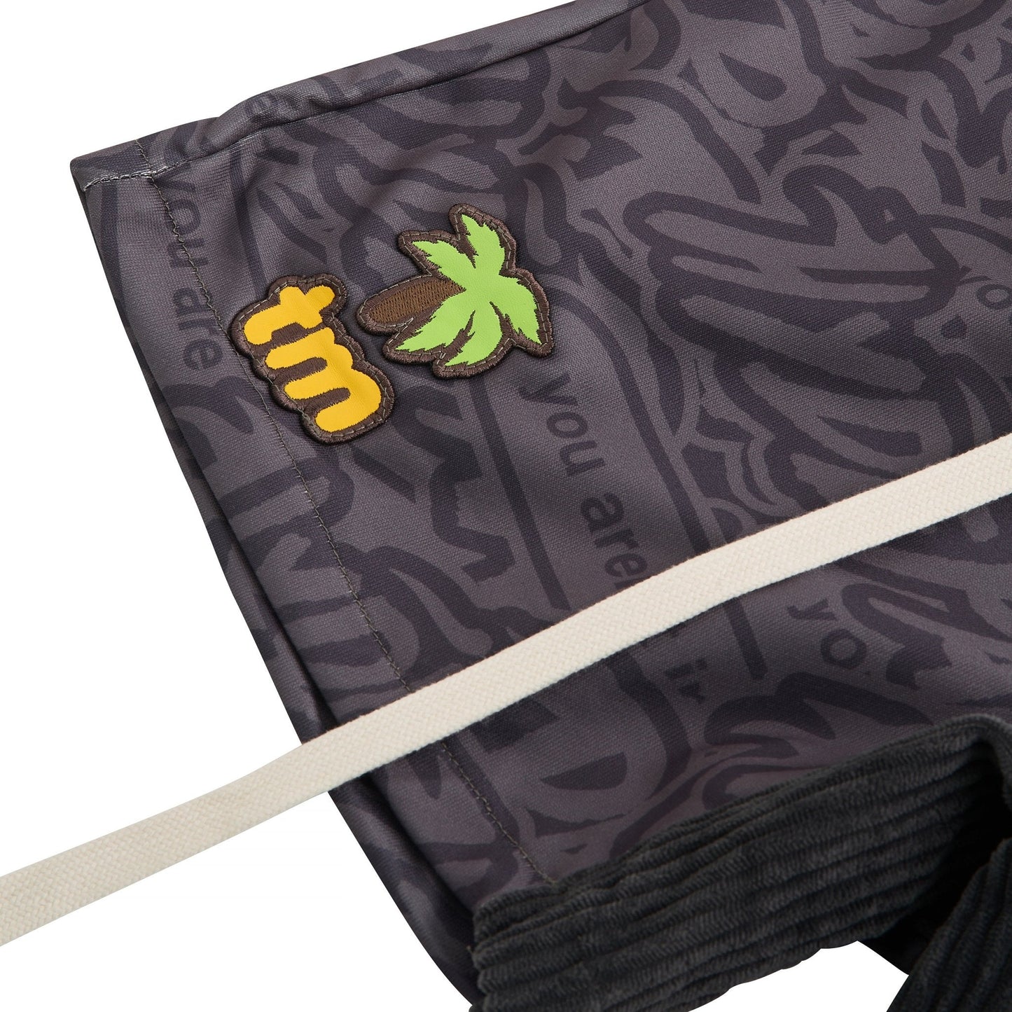 Mash Up The Weekend Short | Black