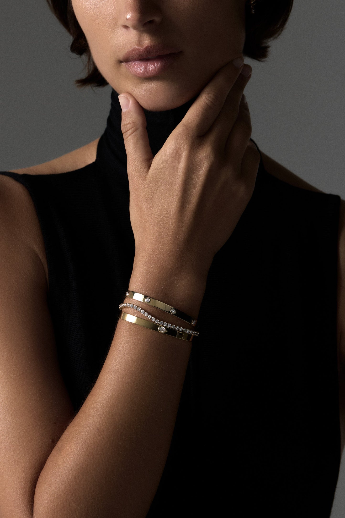 Diamond Tallows Bangle | White Gold