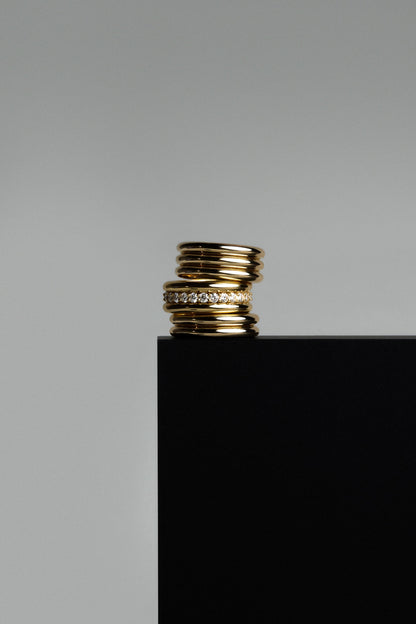 Triple Orielle Diamond Band | 18K Yellow Gold