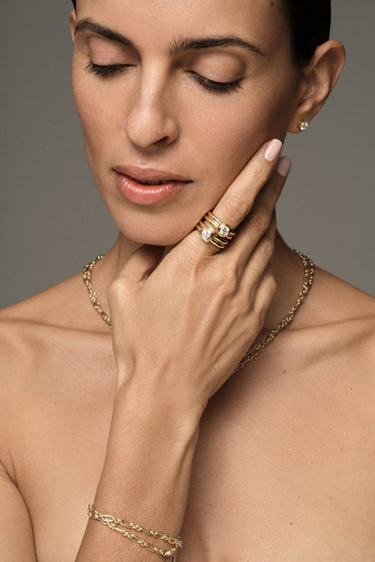 Roma Round Diamond Ring | 18K Yellow Gold