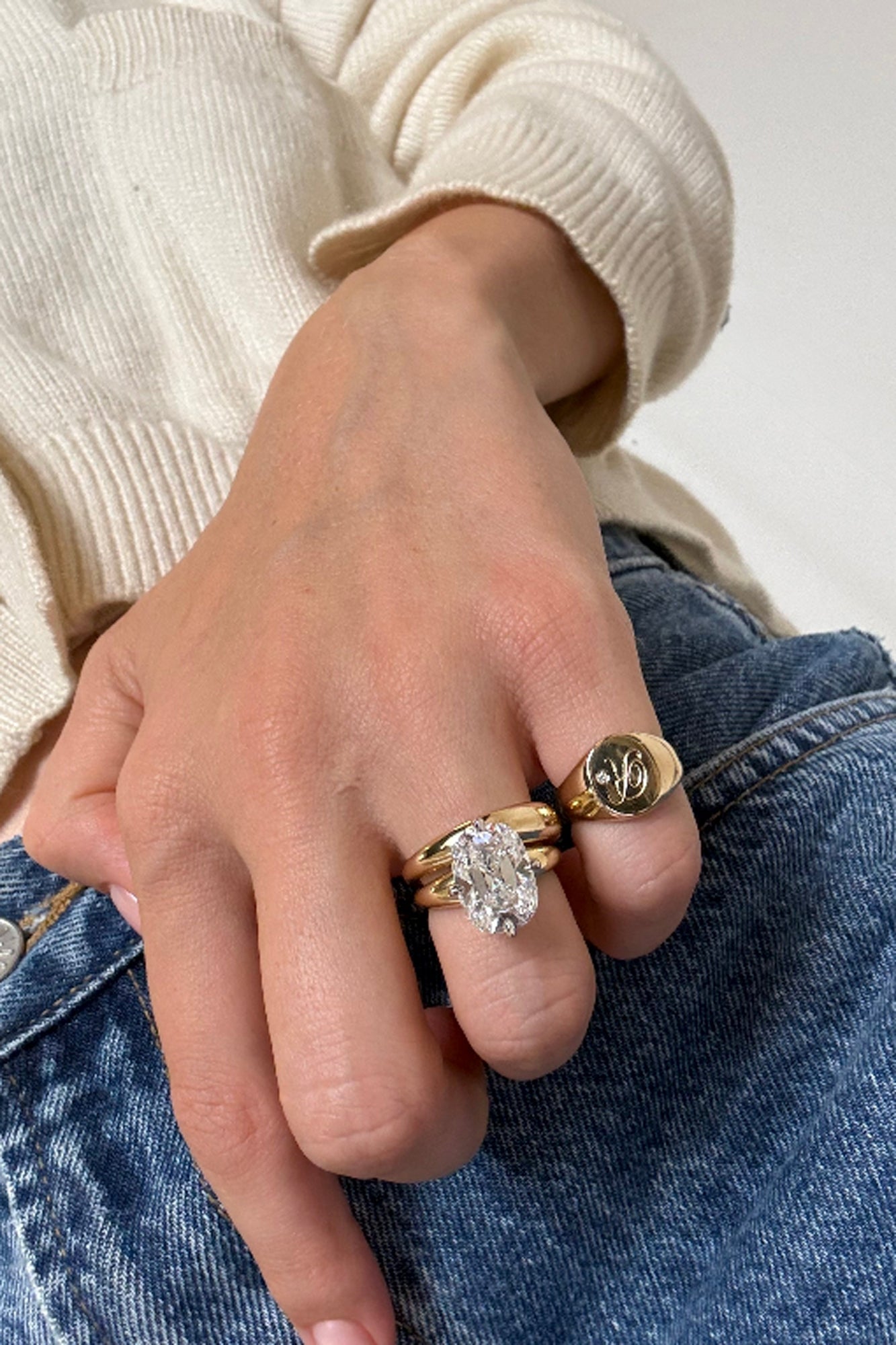 Oval Signet Ring | Silver